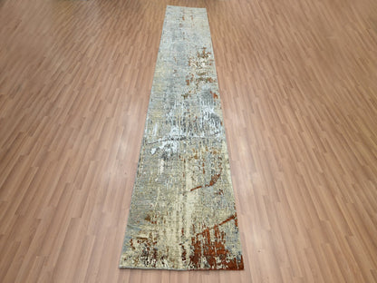 Modern / Contemporary hand-knotted wool runner in Gray, 2'7" x 12'11" — SKU O083167 (view 2)