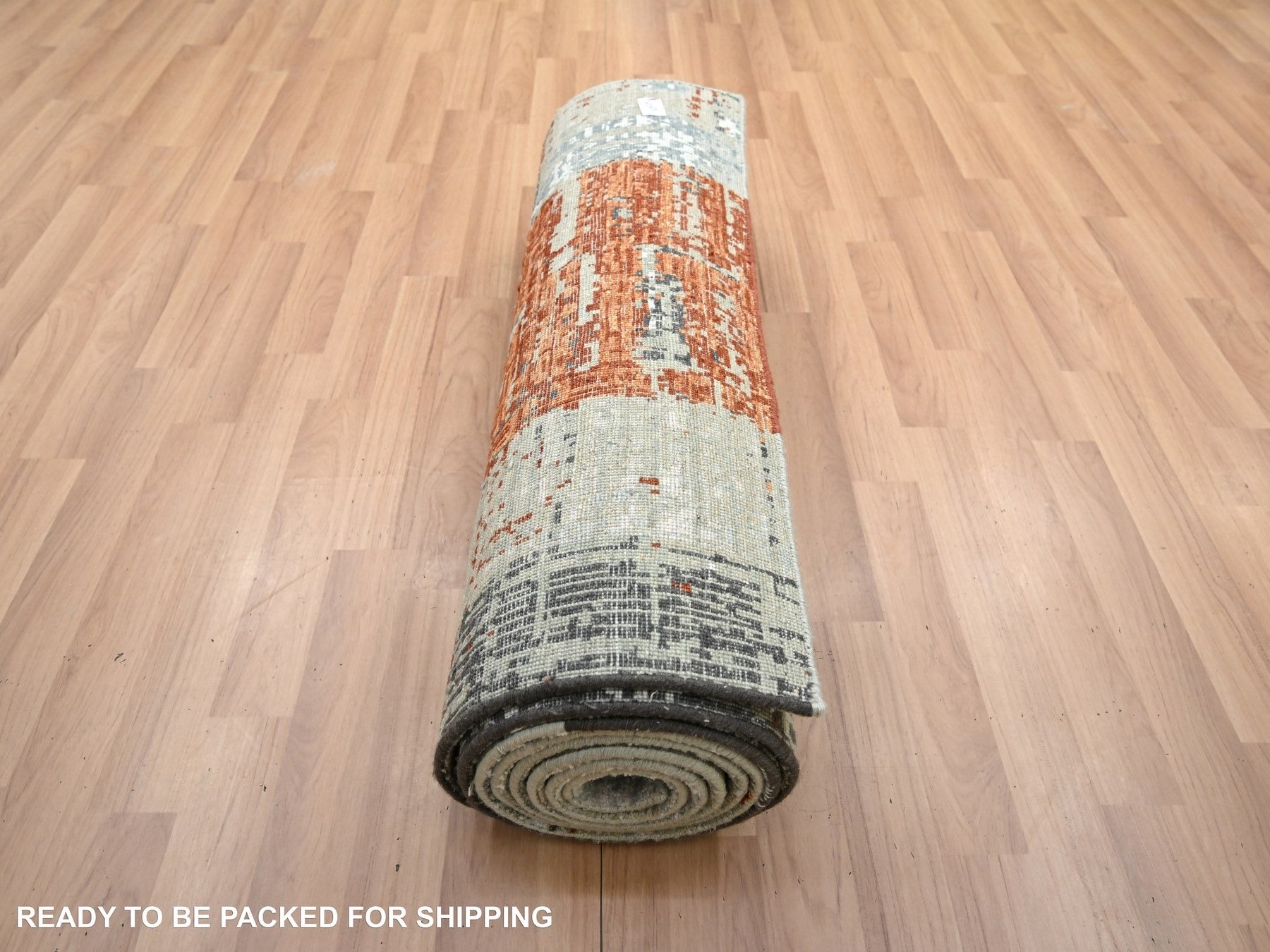 Modern / Contemporary hand-knotted wool runner in Orange, 2'7" x 11'10" — SKU O083169 (view 5)