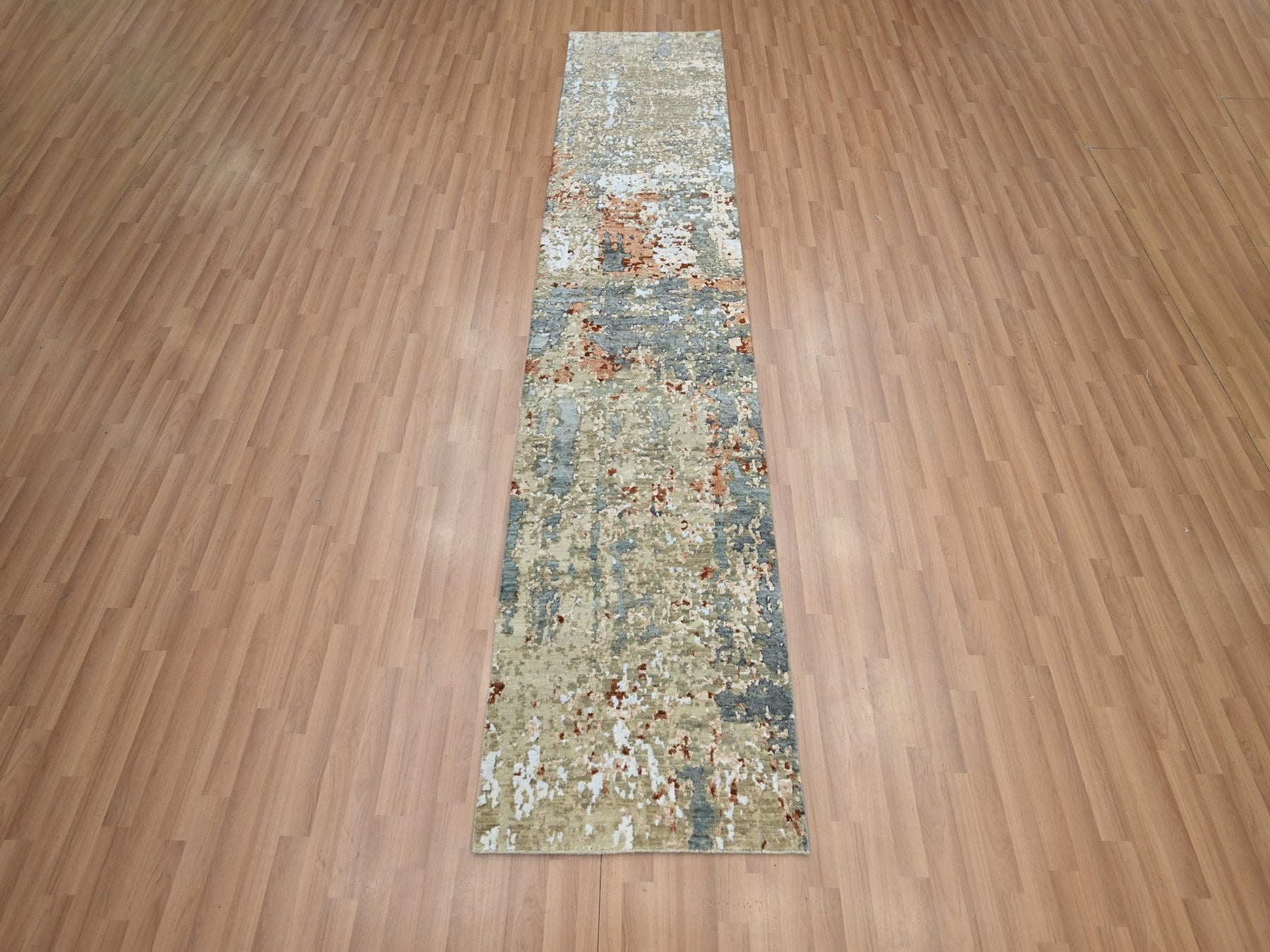 Gray 2'5" x 10'0" Modern / Contemporary Hand knotted Wool Rug - Sku: O083175