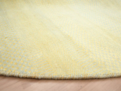 Modern / Contemporary hand-knotted wool/silk rug in Yellow, 7'10" x 7'10" — SKU O083212 (view 6)