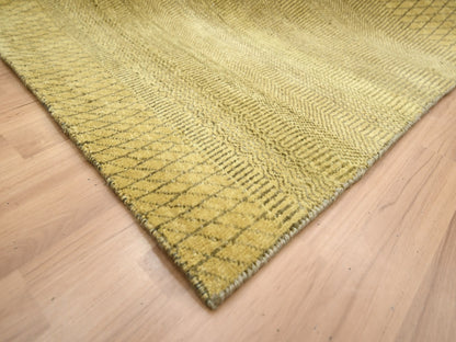 Brown 6'1" x 9'6" Modern / Contemporary Hand knotted Wool/Silk Rug - Sku: O083213