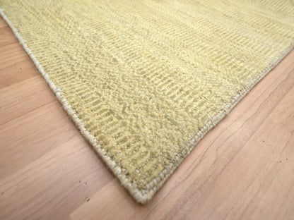 Brown 6'0" x 9'0" Modern / Contemporary Hand knotted Wool/Silk Rug - Sku: O083214