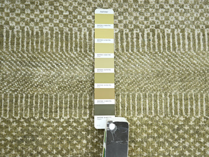 Brown 4'9" x 6'9" Modern / Contemporary Hand knotted Wool/Silk Rug - Sku: O083216