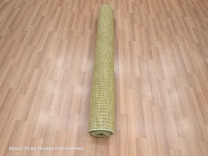 Green 4'0" x 6'1" Modern / Contemporary Hand knotted Wool/Silk Rug - Sku: O083217