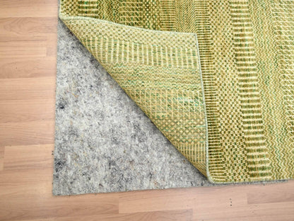 Brown 4'0" x 8'0" Modern / Contemporary Hand knotted Wool/Silk Rug - Sku: O083218