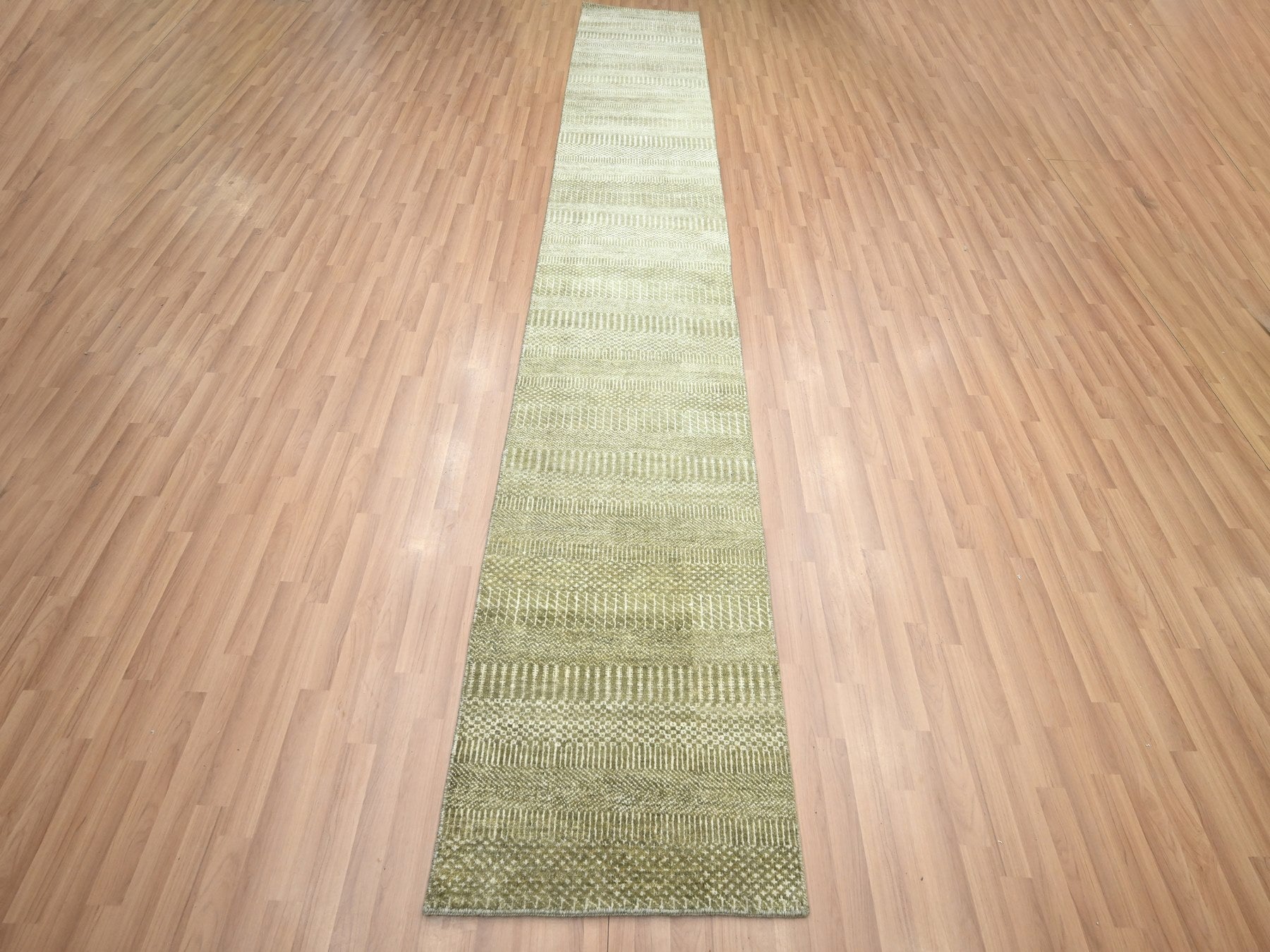 Modern / Contemporary hand-knotted wool/silk runner in Gray, 2'5" x 13'6" — SKU O083220 (view 2)