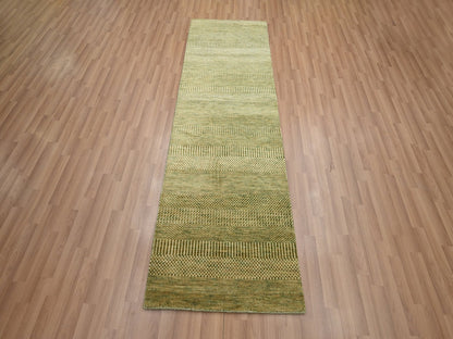 Brown 2'8" x 8'3" Modern / Contemporary Hand knotted Wool/Silk Rug - Sku: O083229