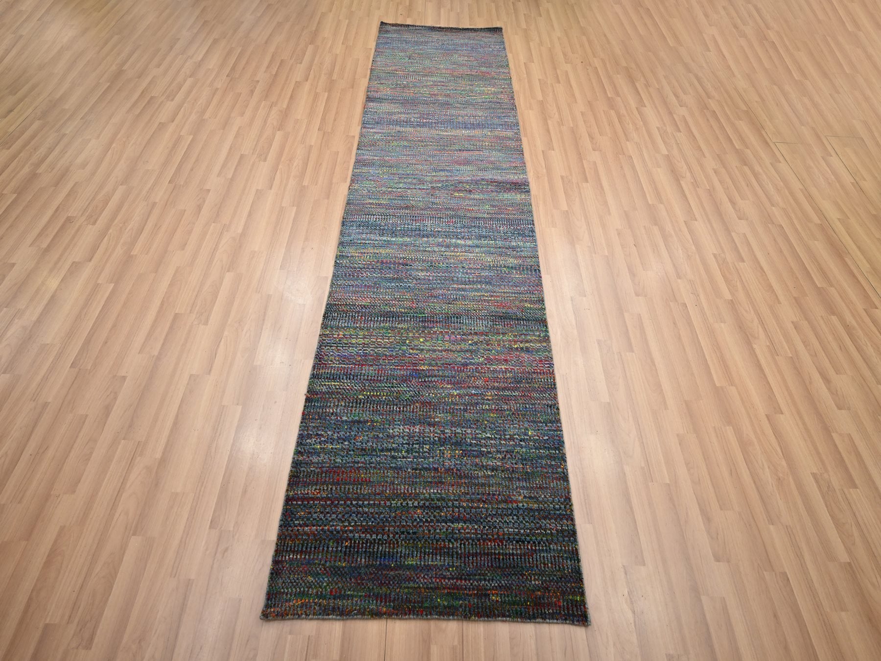 Blue 2'9" x 10'2" Modern / Contemporary Hand knotted Wool/Silk Rug - Sku: O083245
