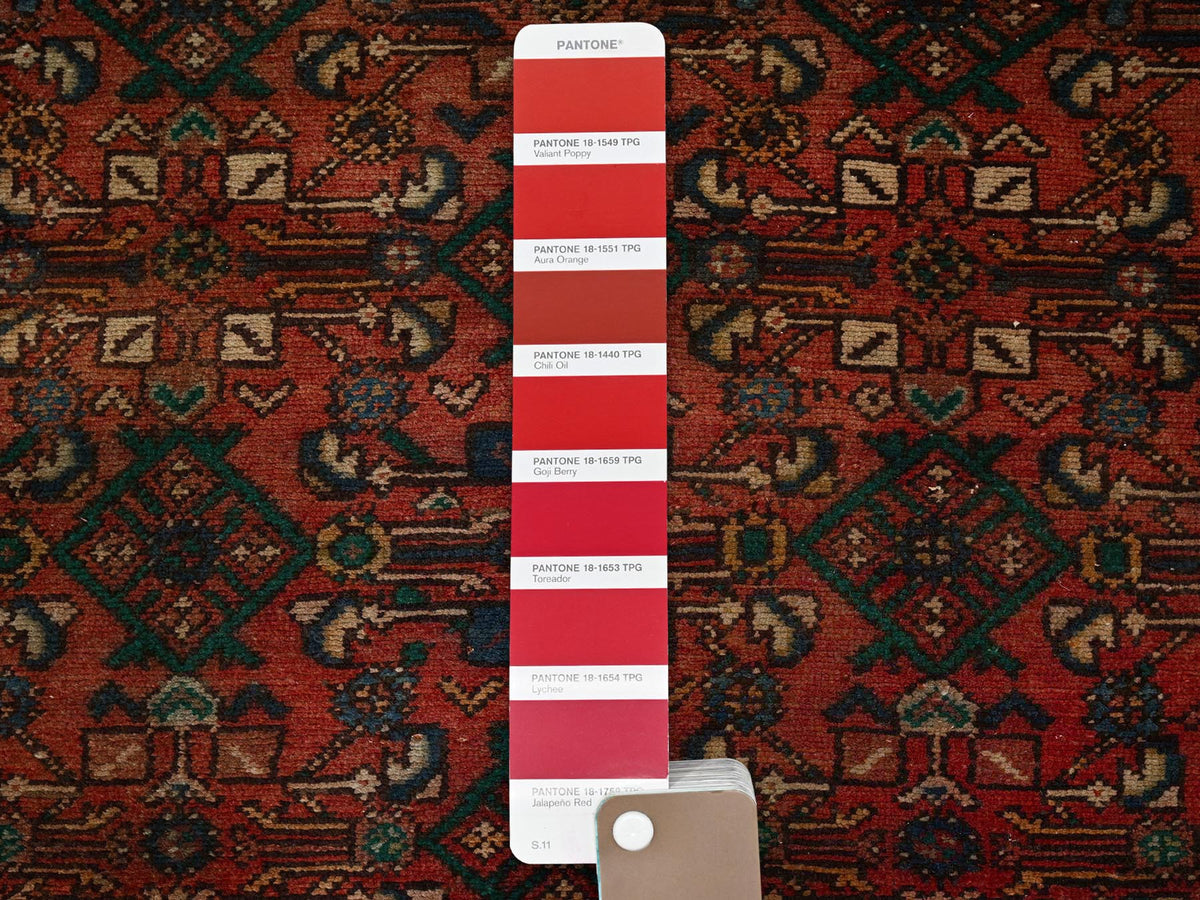 Hamadan Vintage hand-knotted wool runner in Red, 2'5" x 9'4" — SKU O0837 (view 4)