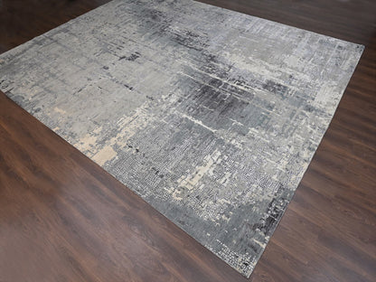 Modern / Contemporary hand-knotted wool/silk rug in Gray, 14' x 18' — SKU O084031 (view 3)