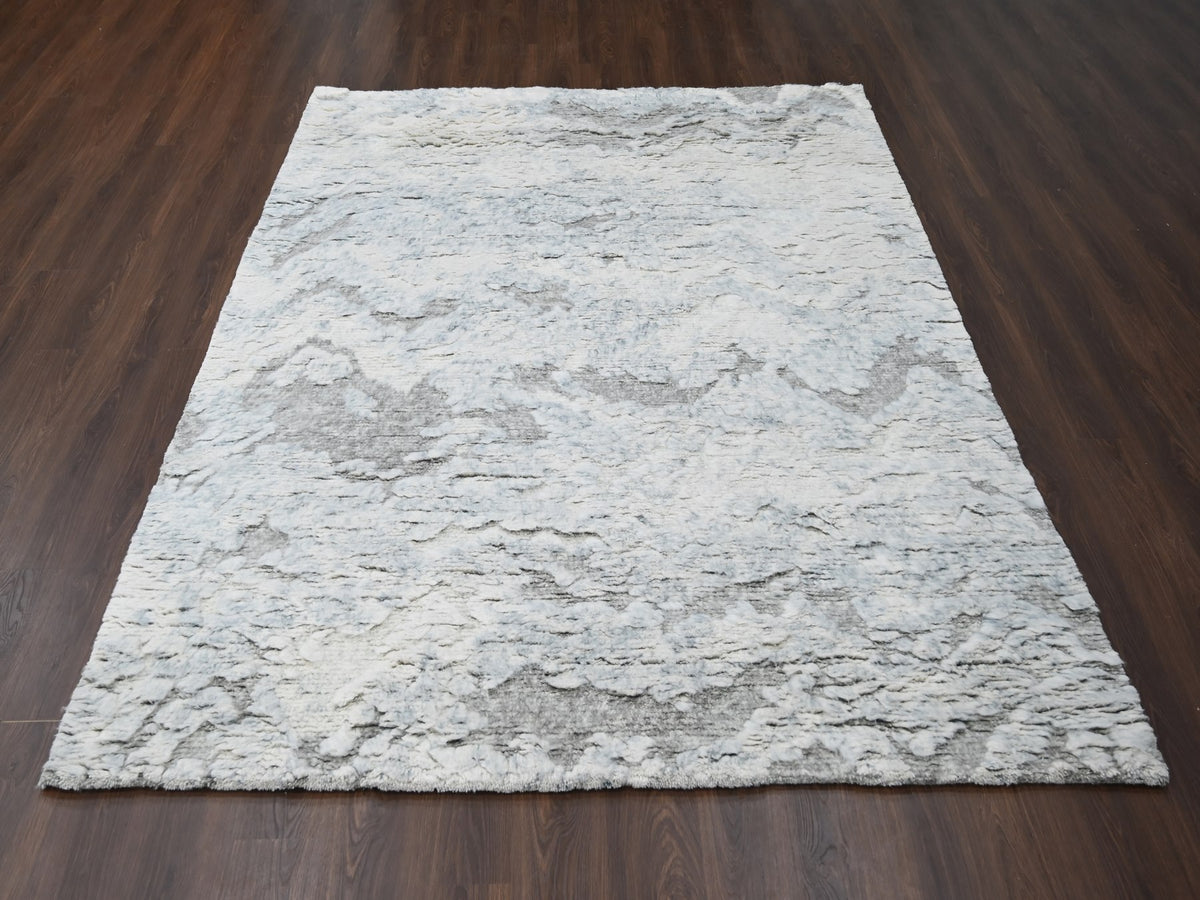 Modern / Contemporary hand-knotted wool rug in Ivory, 8' x 9'10" — SKU O084091 (view 2)