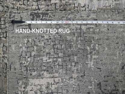 Grey 4'1" x 6'0" Modern and Contemporary Hand knotted Wool/Silk Rug - Sku: O084164