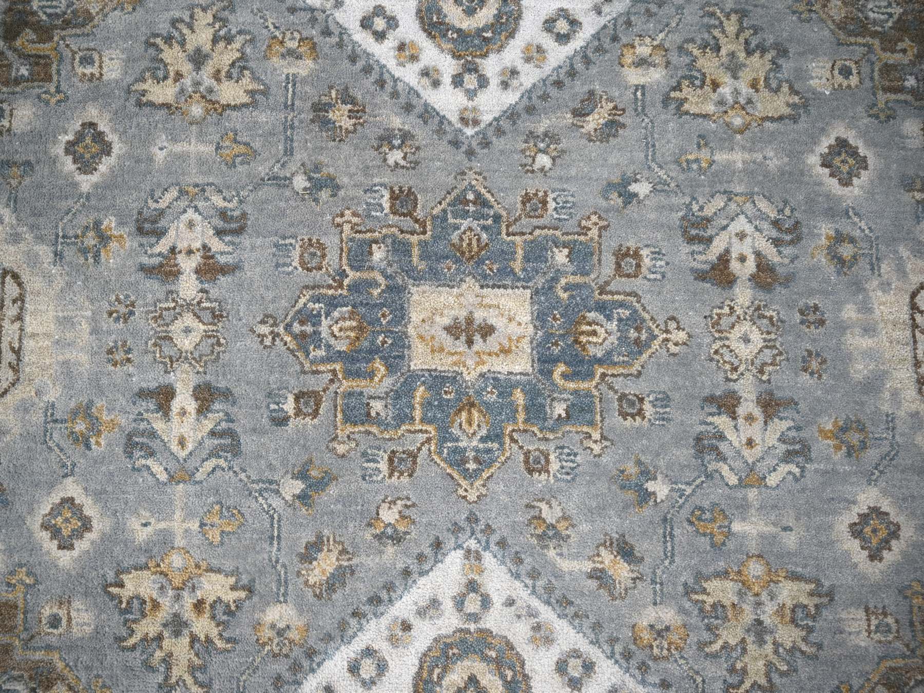 Heriz hand-knotted wool rug in Gray & Ivory, 8' x 8' — SKU O084205 (view 8)