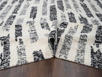 Black 12'0" x 17'9" Modern and Contemporary Hand knotted Wool Rug - Sku: O084208