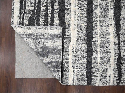 Black 8'3" x 10'0" Modern and Contemporary Hand knotted Wool Rug - Sku: O084209