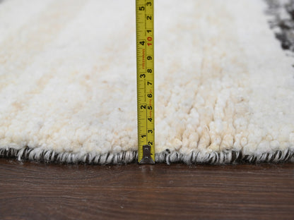 Ivory 8'0" x 8'0" Modern and Contemporary Hand knotted Wool Rug - Sku: O084215