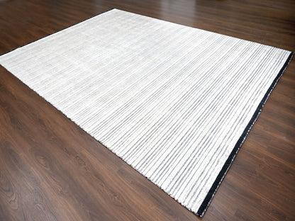 Modern / Contemporary hand-knotted wool/silk rug in Ivory, 9' x 12'1" — SKU O084279 (view 3)