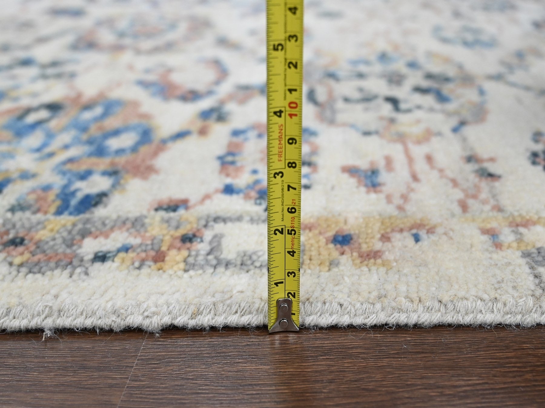 Oushak Oushak hand-knotted wool rug in Ivory, 6' x 9' — SKU O084296 (view 7)