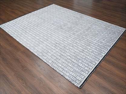 Modern / Contemporary hand-knotted wool/plant based silk rug in Gray, 7'10" x 10' — SKU O084298 (view 3)