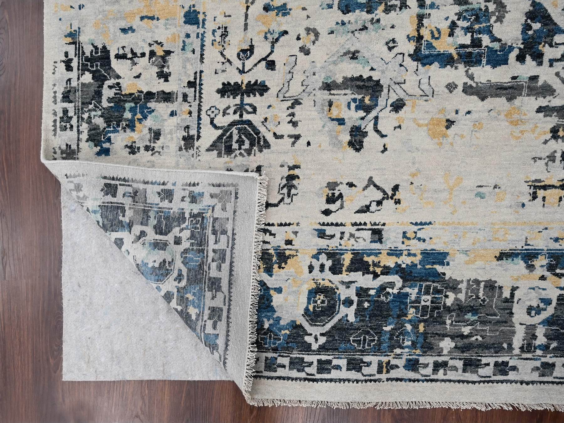 Heriz Transitional hand-knotted wool rug in Ivory, 8'10" x 12' — SKU O084302 (view 4)