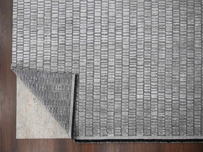 Modern / Contemporary hand-knotted wool/plant based silk rug in Gray, 7'10" x 10' — SKU O084307 (view 4)