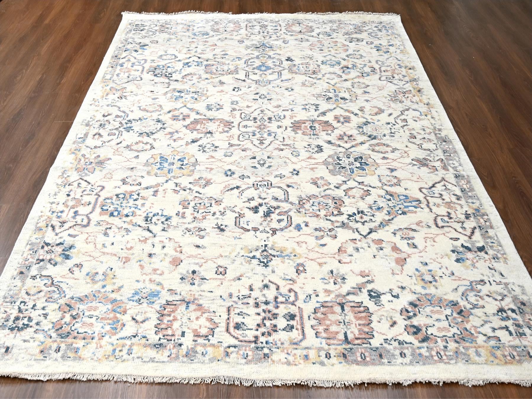 Mahal Oushak hand-knotted wool rug in Ivory, 8'10" x 11'10" — SKU O084400 (view 2)