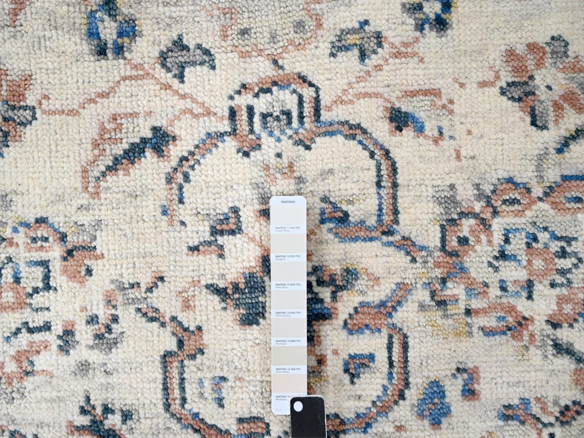 Mahal Oushak hand-knotted wool rug in Ivory, 8'10" x 11'10" — SKU O084400 (view 7)