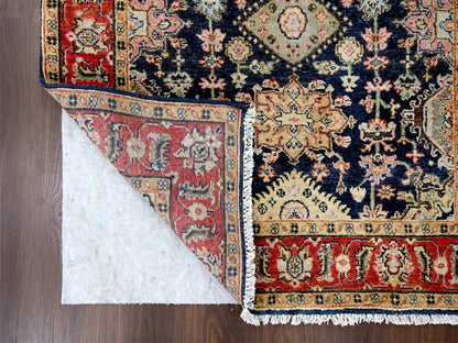 Black 4'2" x 6'0" Heriz Hand knotted Wool Rug - Sku: O084404