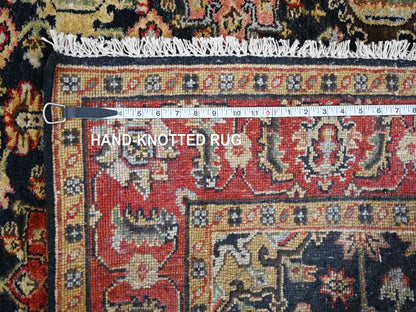 Heriz hand-knotted wool rug in Black & Red, 4'2" x 6' — SKU O084404 (view 8)