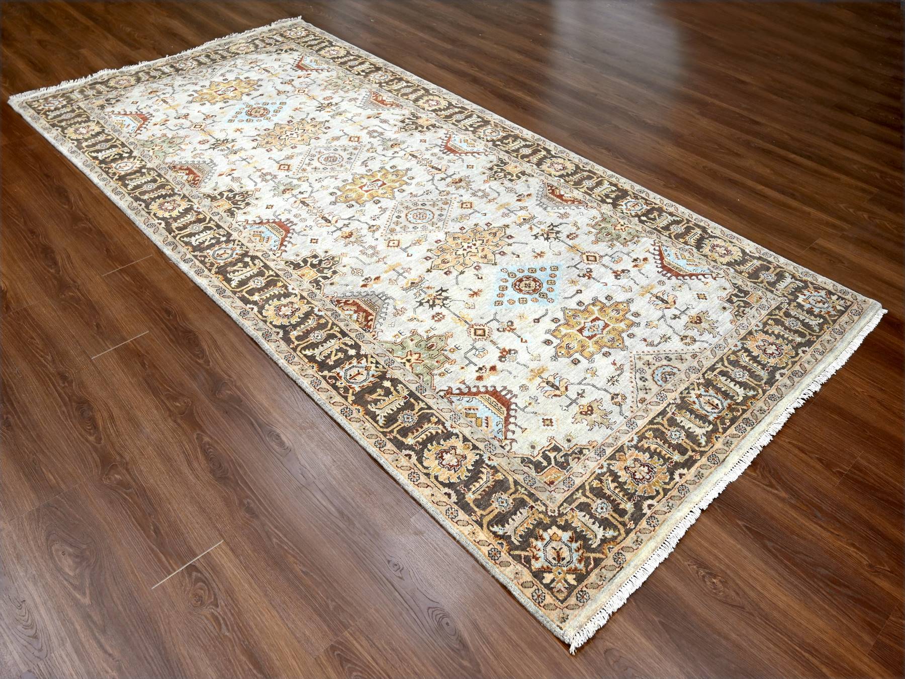 Heriz hand-knotted wool runner in Ivory & Brown, 6'1" x 11'10" — SKU O084409 (view 2)