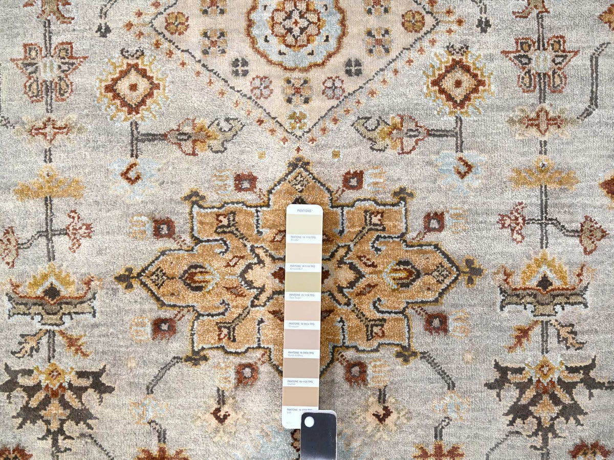 Heriz hand-knotted wool runner in Ivory & Brown, 6'1" x 11'10" — SKU O084409 (view 4)