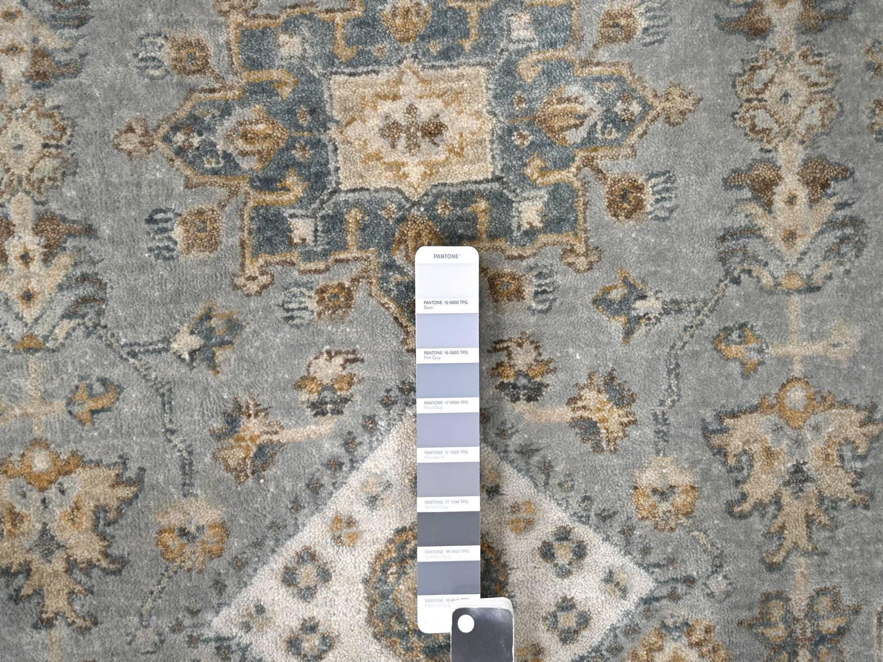 Heriz hand-knotted wool rug in Gray & Pearl White, 8'10" x 9' — SKU O084415 (view 4)