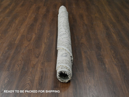 Heriz hand-knotted wool rug in Gray & Pearl White, 8'10" x 9' — SKU O084415 (view 6)