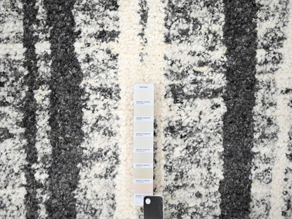 Black 10'0" x 13'8" Modern and Contemporary Hand knotted Wool Rug - Sku: O084445