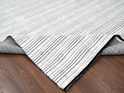 Modern / Contemporary hand-knotted wool/silk rug in Ivory, 14' x 16' — SKU O084456 (view 6)
