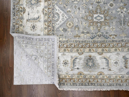 Heriz hand-knotted wool rug in Gray & Ivory, 12'2" x 17'11" — SKU O084459 (view 4)