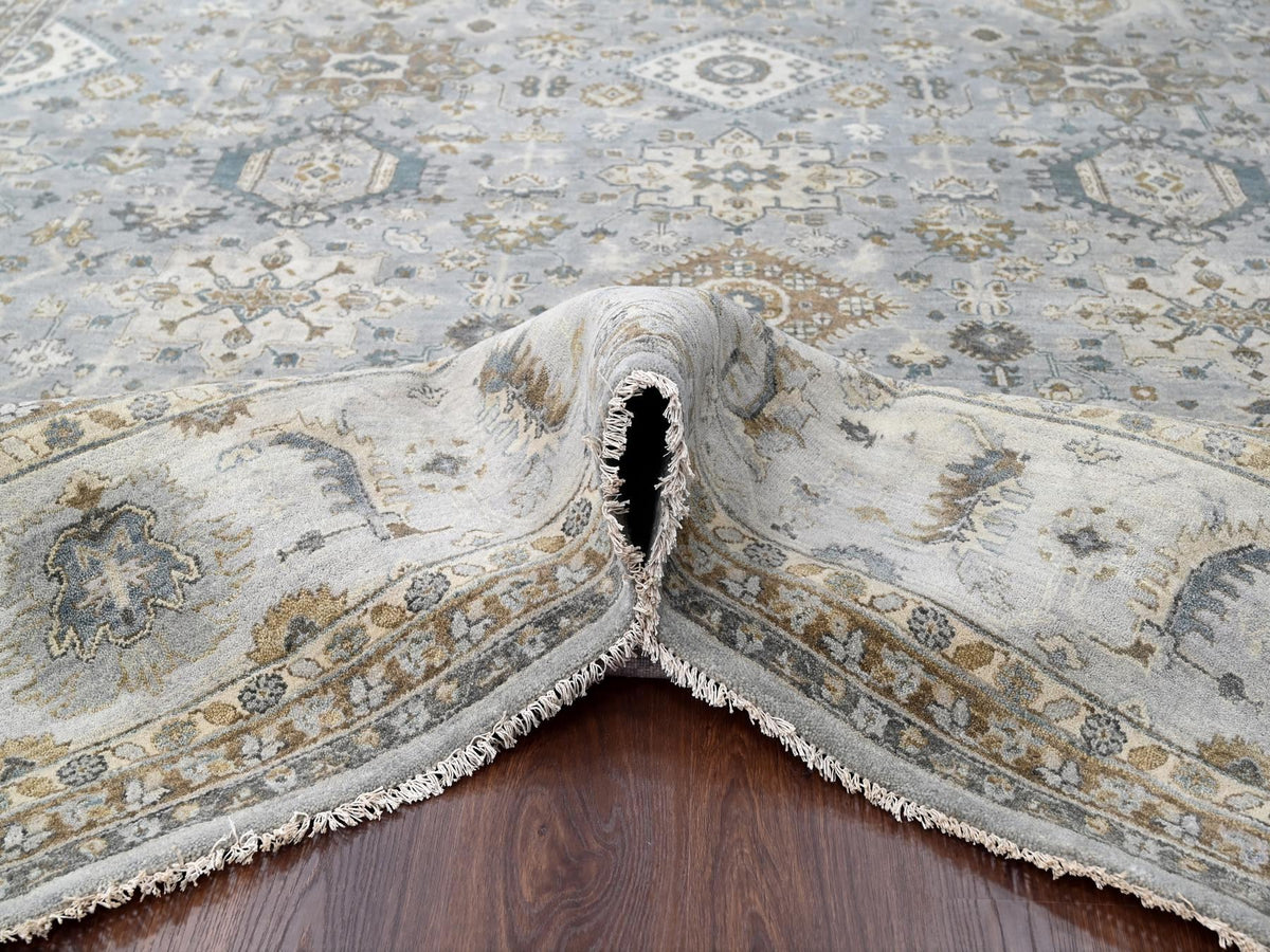 Heriz hand-knotted wool rug in Gray & Ivory, 12'2" x 17'11" — SKU O084459 (view 5)