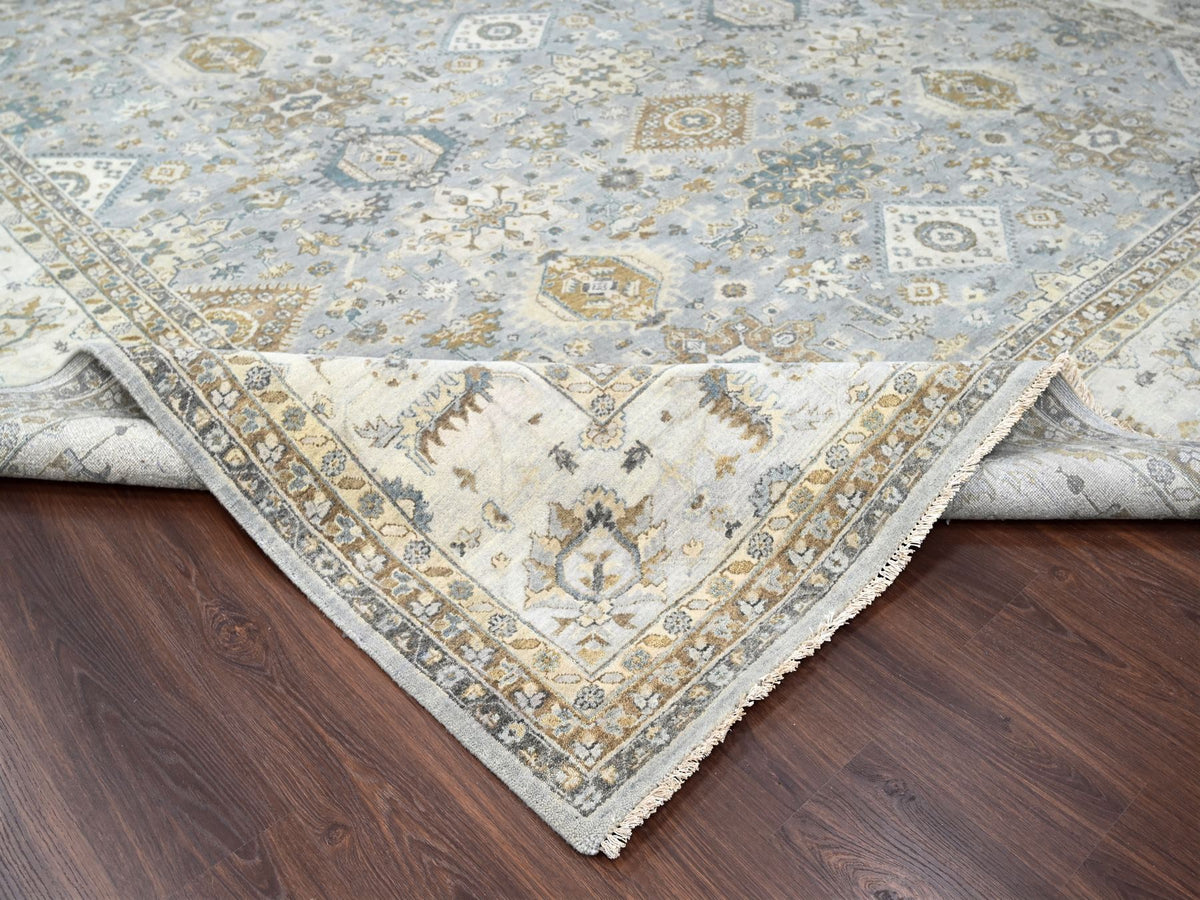 Heriz hand-knotted wool rug in Gray & Ivory, 12'2" x 17'11" — SKU O084459 (view 6)
