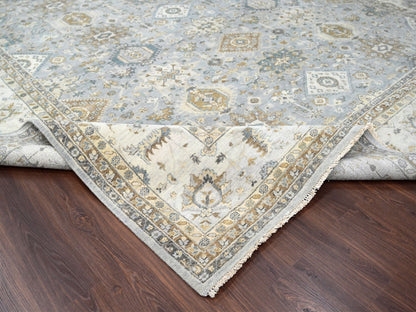 Heriz hand-knotted wool rug in Gray & Ivory, 12'2" x 17'11" — SKU O084459 (view 6)