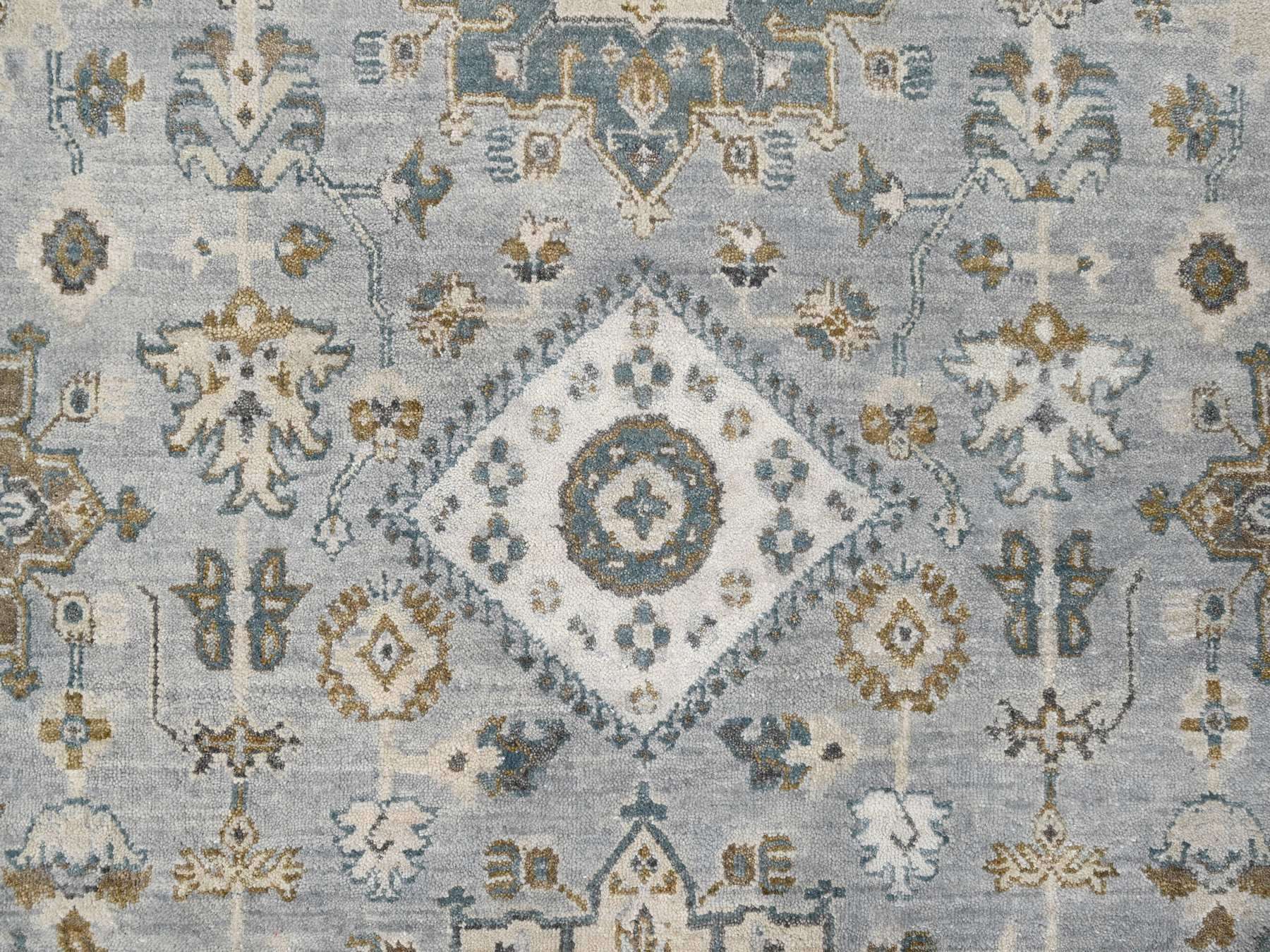 Heriz hand-knotted wool rug in Gray & Ivory, 12'2" x 17'11" — SKU O084459 (view 8)