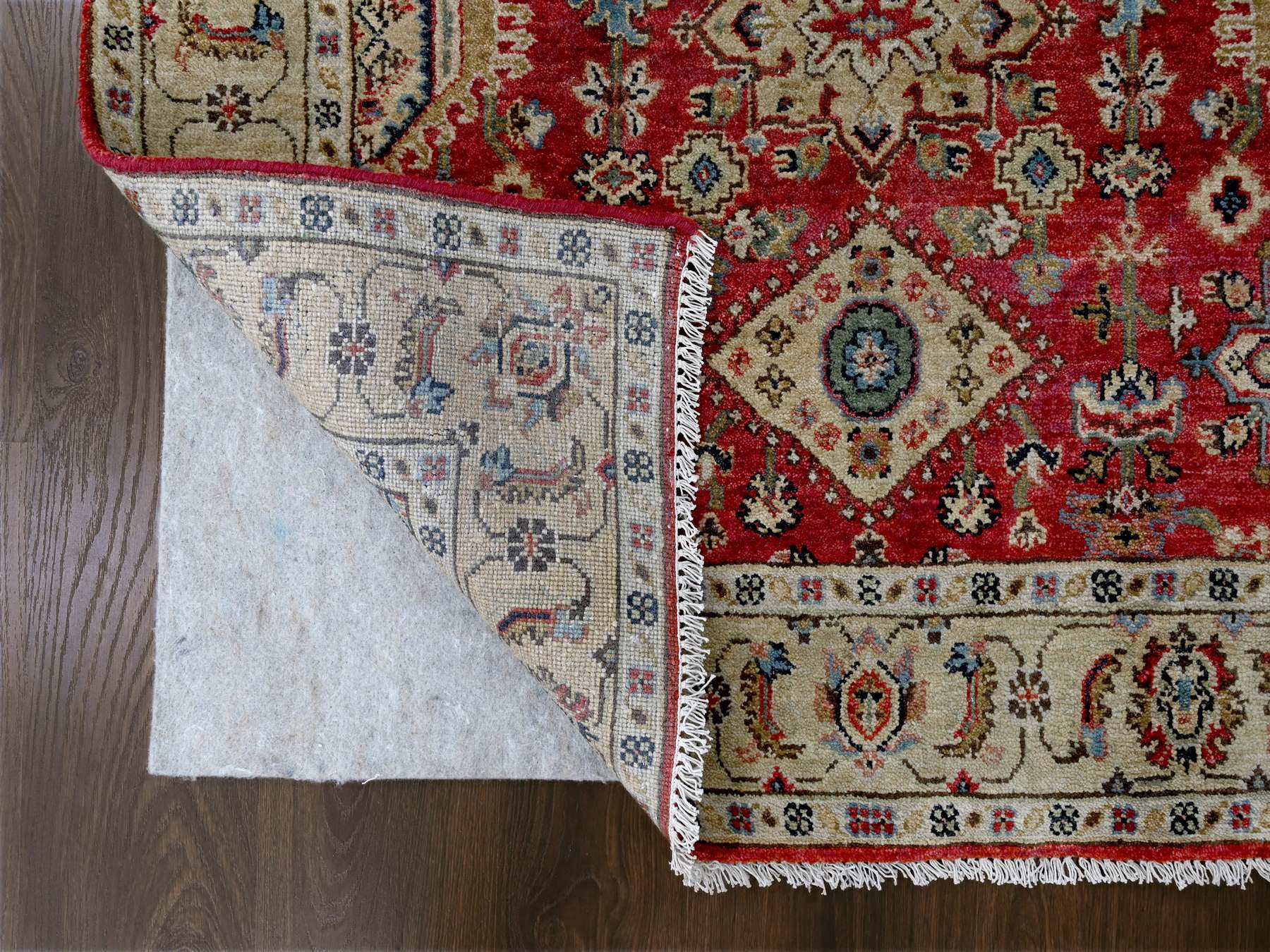 Heriz hand-knotted wool runner in Red & Gold, 4'1" x 9'10" — SKU O084500 (view 3)