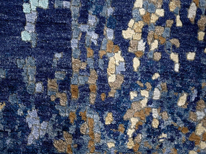 Blue 4'0" x 5'11" Modern and Contemporary Hand knotted Wool/Silk Rug - Sku: O084515