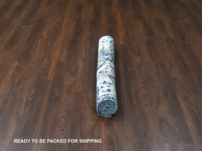Blue 4'0" x 5'11" Modern and Contemporary Hand knotted Wool/Silk Rug - Sku: O084515