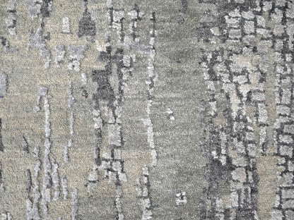 Modern / Contemporary hand-knotted wool/silk runner in Gray, 2'7" x 9'10" — SKU O084516 (view 5)