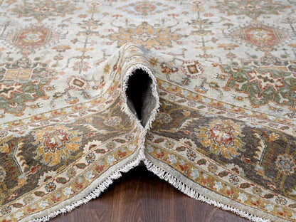 Ivory 8'3" x 10'1" Heriz Hand knotted Wool Rug - Sku: O084527