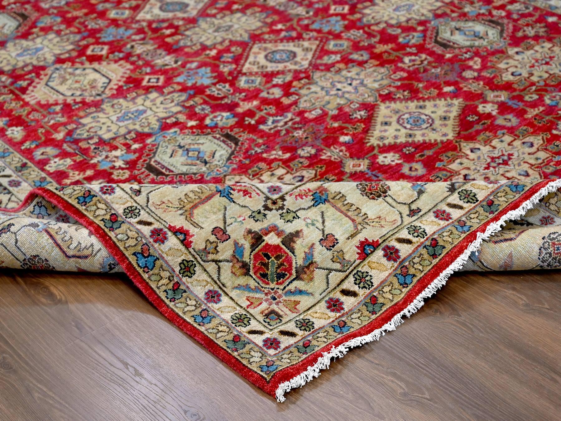 Heriz hand-knotted wool rug in Red & Gold, 9'3" x 11'11" — SKU O084532 (view 6)