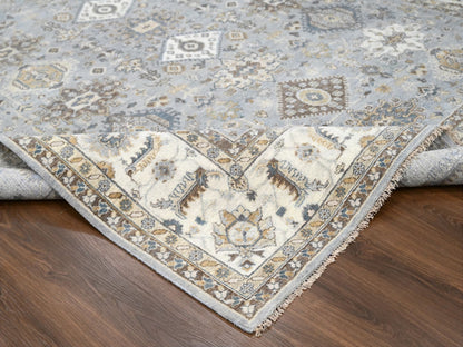 Heriz hand-knotted wool rug in Gray & Ivory, 9' x 11'10" — SKU O084567 (view 6)
