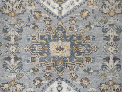 Heriz hand-knotted wool rug in Gray & Ivory, 9' x 11'10" — SKU O084567 (view 8)