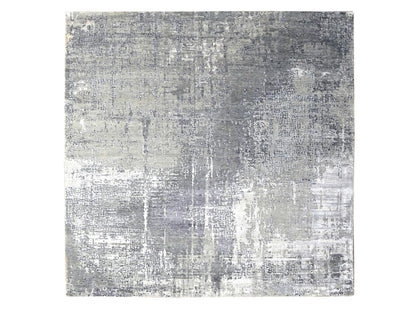 Modern / Contemporary hand-knotted wool/silk rug in Gray, 7'9" x 8'1" — SKU O084589