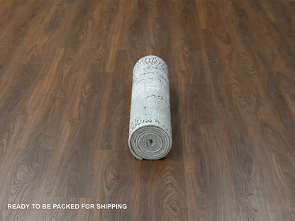 Modern / Contemporary hand-knotted wool/silk runner in Gray, 2'6" x 9'9" — SKU O084604 (view 6)